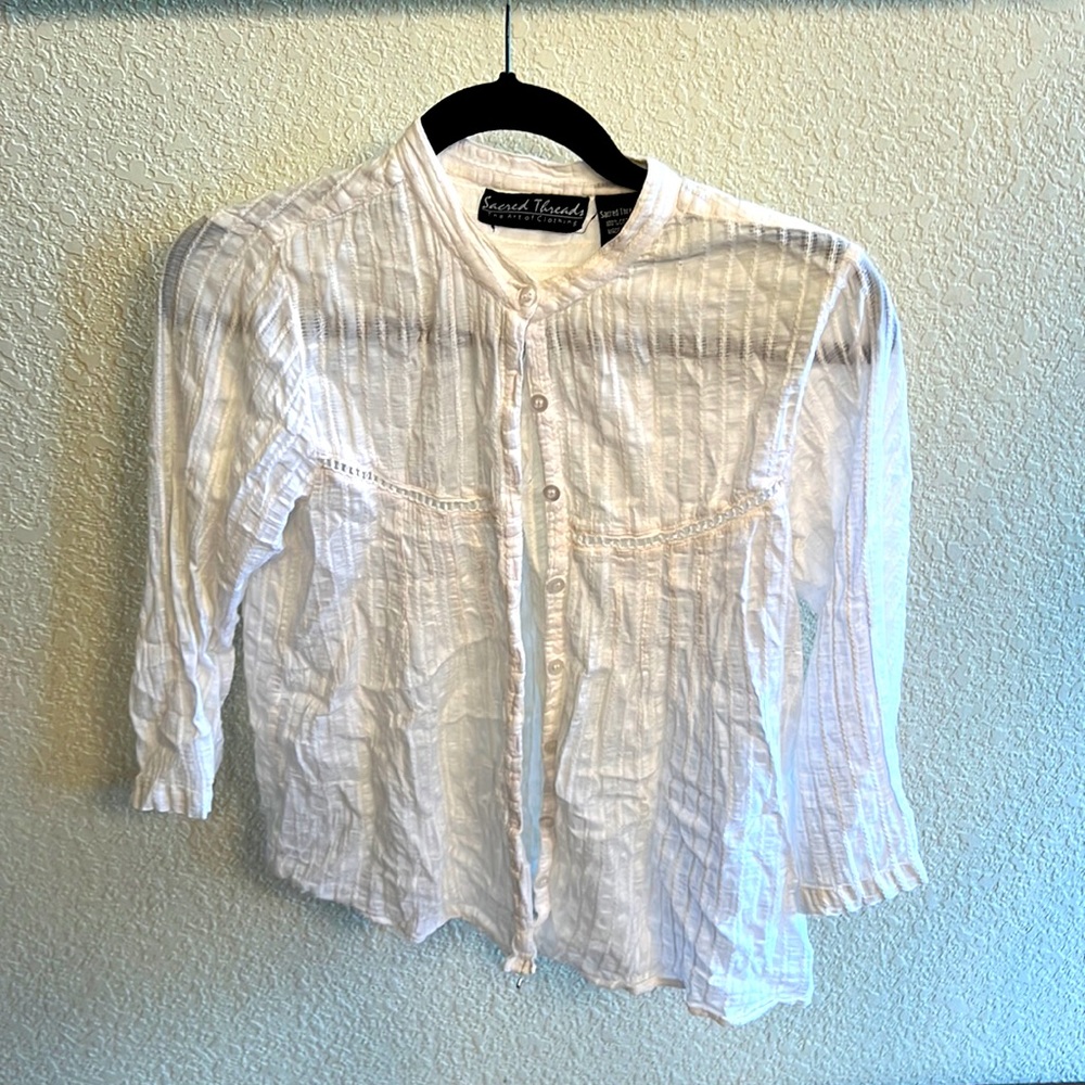 women’s blouse – Secret Threads, size medium